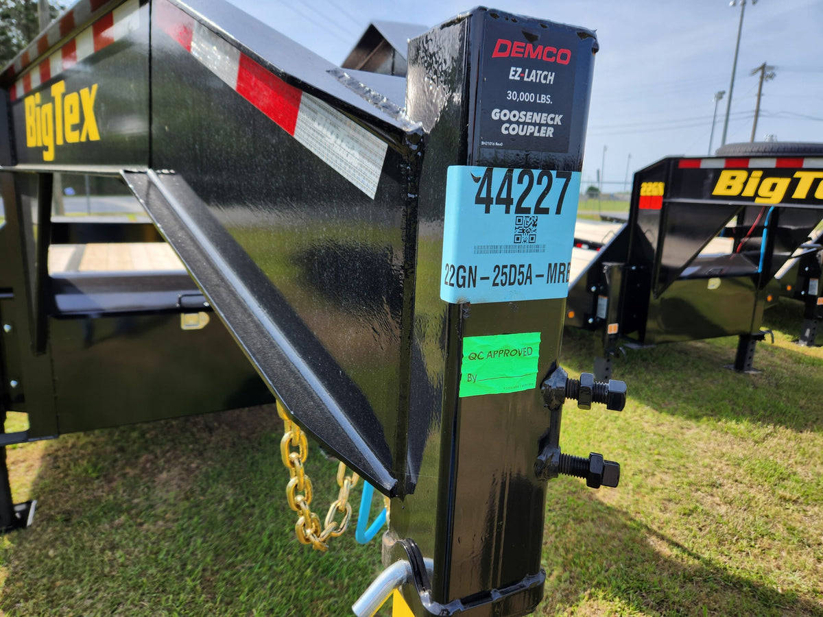 BIG TEX 25′ GOOSENECK TRAILER 12 TON 22GN-20+5 MEGA RAMPS image 2