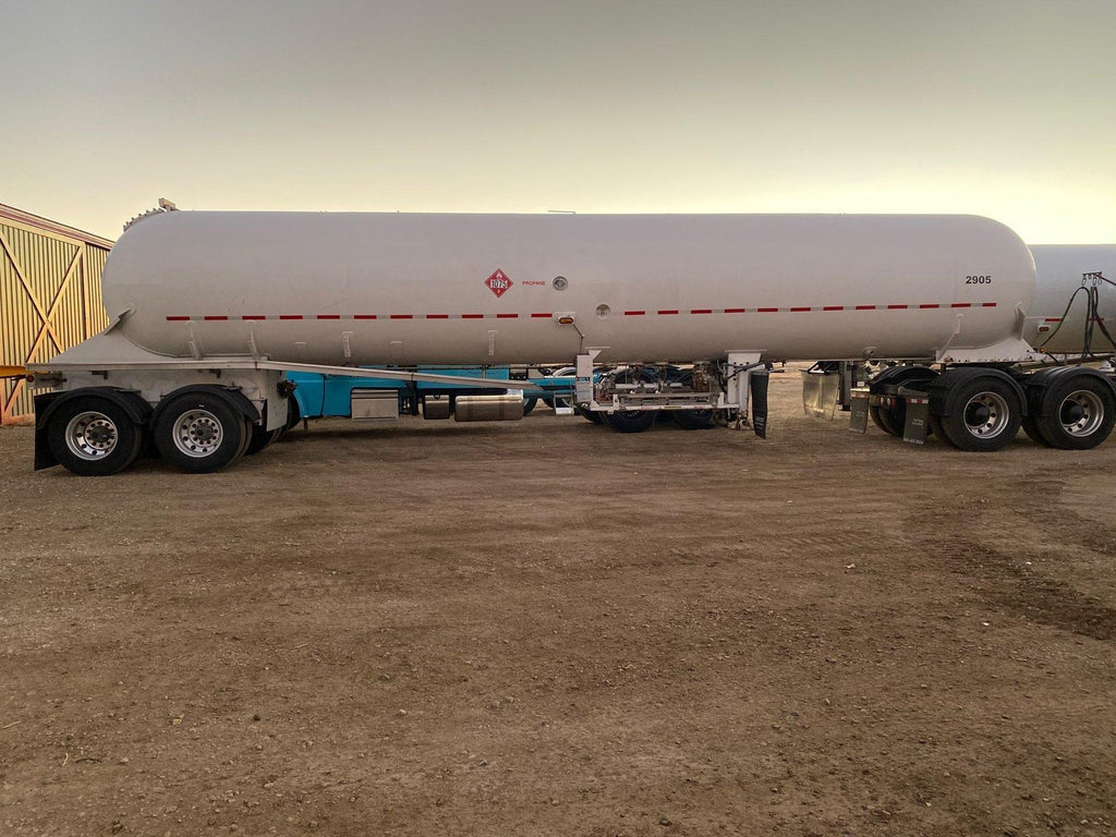 Polar 11600 Gallon Propane Tanks Online MC-331 LPG LIQUID TANKER IN STOCK image 0