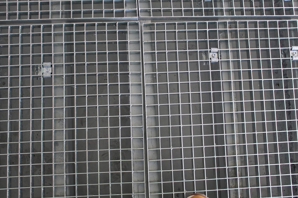20ft High Cube Container – Hazardous Waste Container, Side opening (9ft 6′ high) image 1