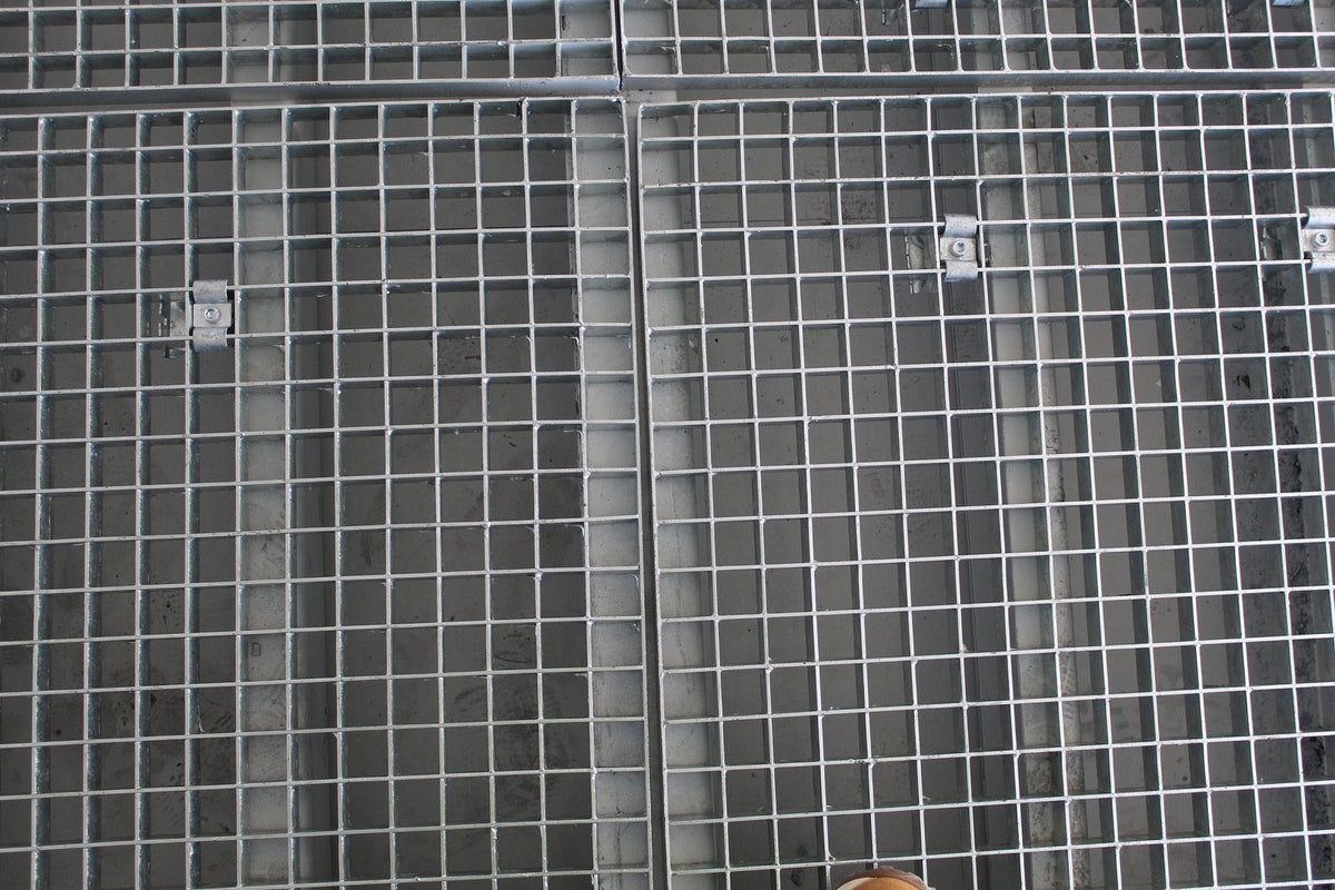 20ft High Cube Container – Hazardous Waste Container, Side opening (9ft 6′ high) image 1