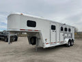 2004 Hart Trailers 3H GN Weekender Horse Trailer image 0